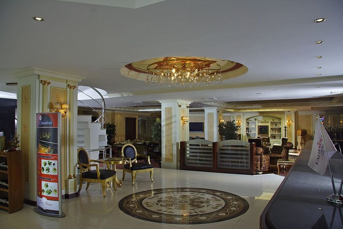 Lady Diana Hotel Istanbul Bagian luar foto